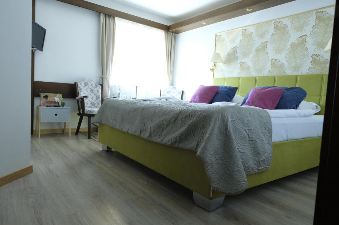 Hotel-Restaurant Zum Hirschhaus Inklusiv Chiemgaukarte Ruhpolding Εξωτερικό φωτογραφία