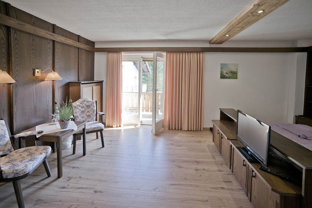 Hotel-Restaurant Zum Hirschhaus Inklusiv Chiemgaukarte Ruhpolding Εξωτερικό φωτογραφία